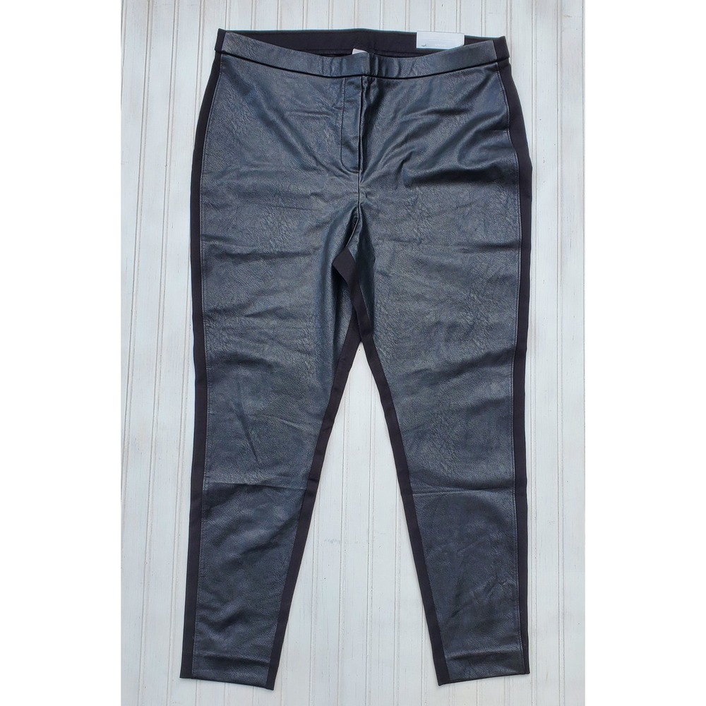 Chicos Faux Leather Front Ponte Back Leg Ankle Pants NEW Black Size 3R US 16